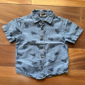 Wrangler Blue Chambray Short-Sleeve Button-Down Shirt with Tractor Print 3T